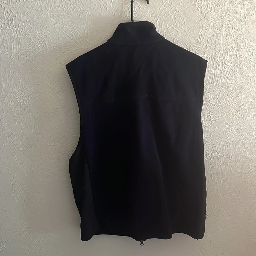 Tommy Hilfiger sweater vest - Picture 2 of 3